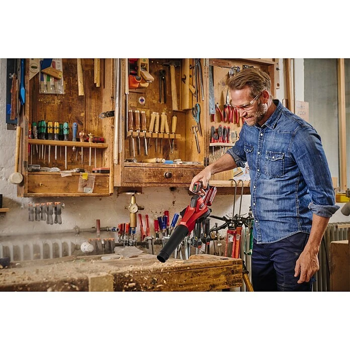 Einhell Power X-Change Akku-Laubbläser GE-ULB 18 Li E-Kit 18 V, Li-Ionen, 1 Akku, Blasgeschwindigkeit: 250 Km/h 4 Einhell Power X-Change Akku-Laubbläser GE-ULB 18 Li E-Kit 18 V, Li-Ionen, 1 Akku, Blasgeschwindigkeit: 250 Km/h – Bild 2